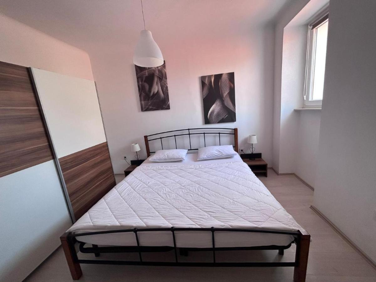 Holiday Home Omišalj Buitenkant foto