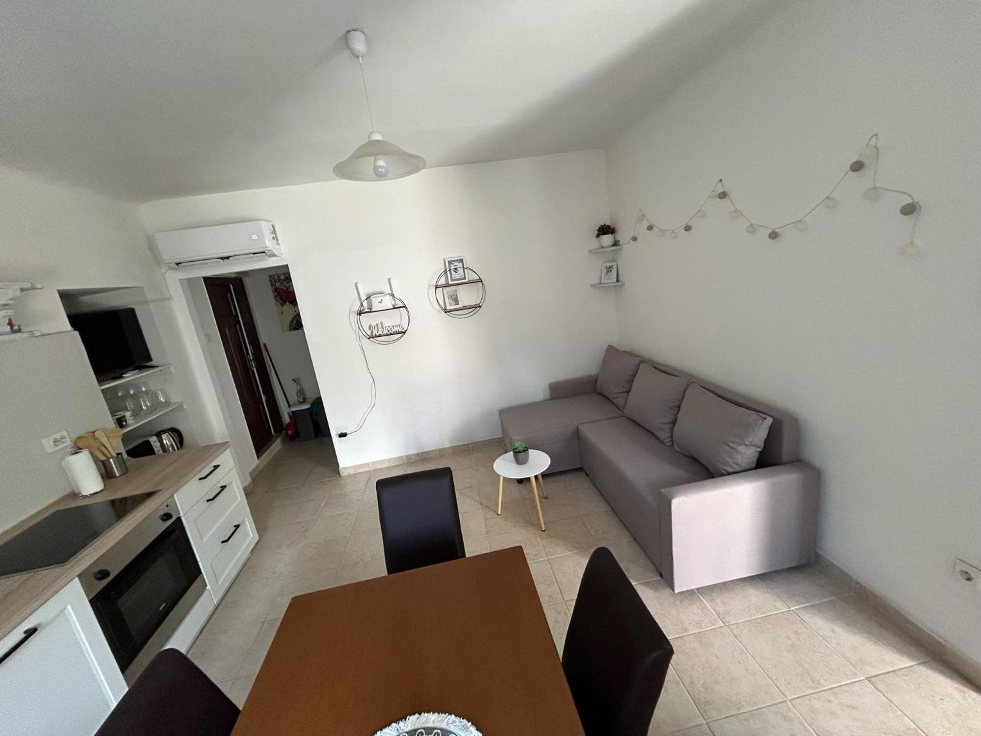 Holiday Home Omišalj Buitenkant foto
